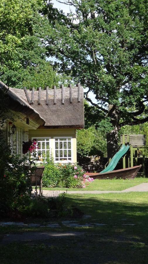 Vanatoa Farmhotel Koguva Exteriör bild
